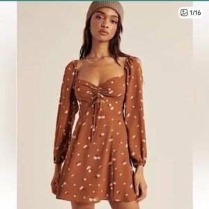 Abercrombie & Fitch Keyhole Floral Cinch Front NWT Minidress L